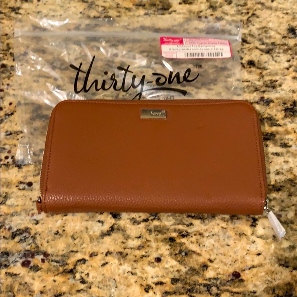 Thirty one wallet, “all about the benjamins”